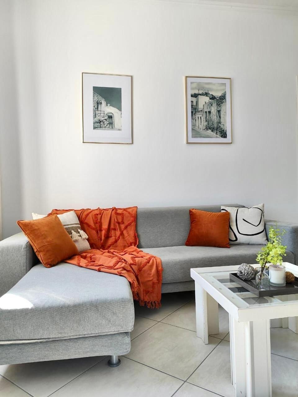 Theasis Apartments Adamantas  Bagian luar foto